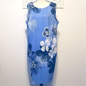 Connected Woman Blue flower dress